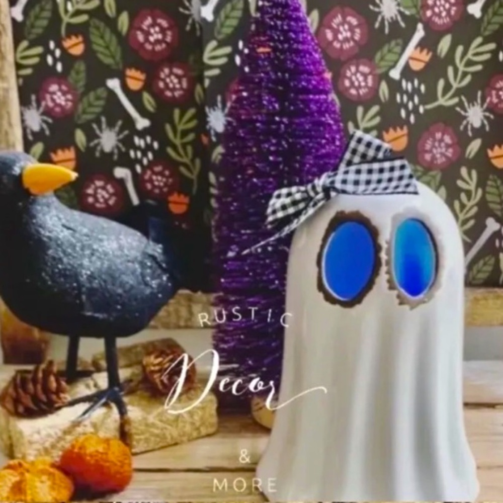 COPY - Rustic Light-up Color Changing Spooky Halloween Ceramic Ghost 4’Tall